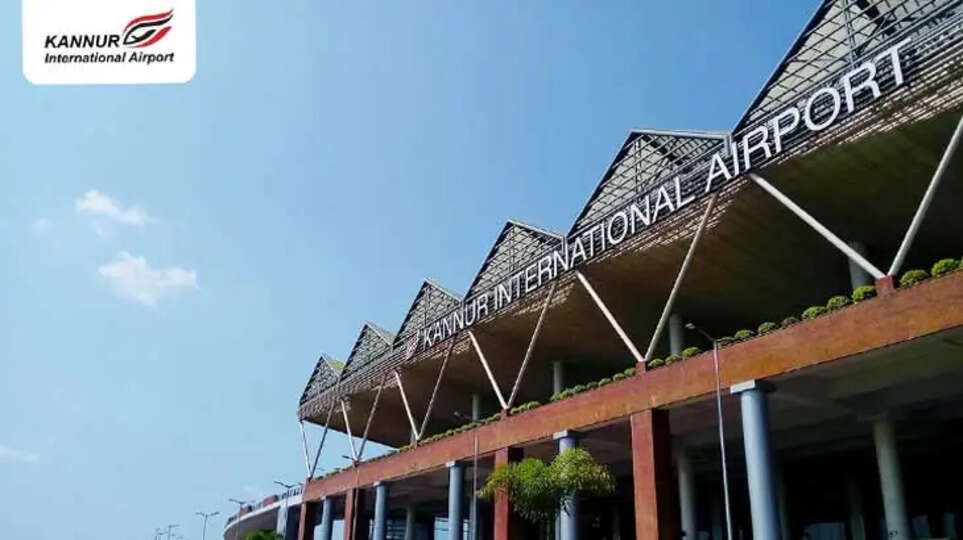 Kannur Airport Shareholders Protest Against Online-Only AGM