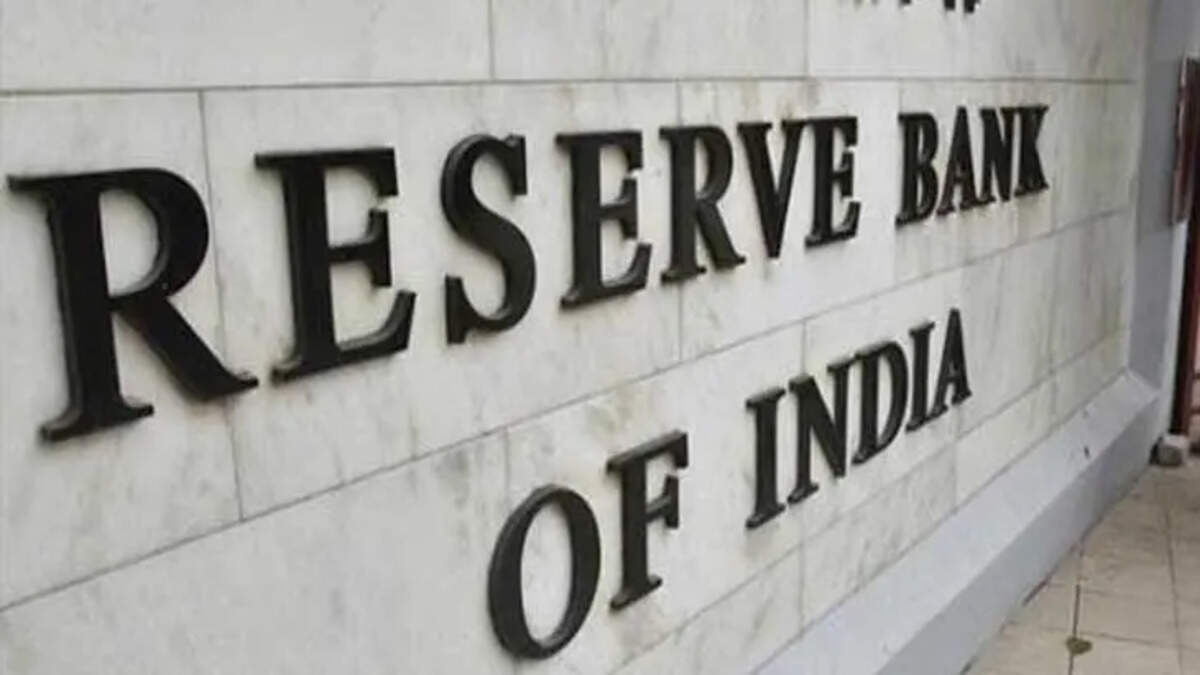 Indian Rupee Slips Amidst Month-End&nbsp;Dollar&nbsp;Demand