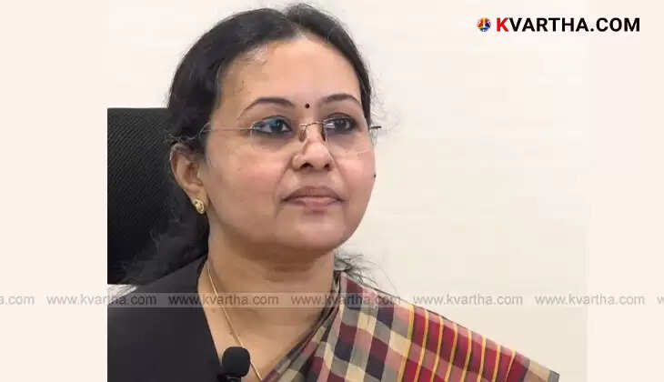 Kerala Health Minister Veena George visits victim's home in Kottayam.