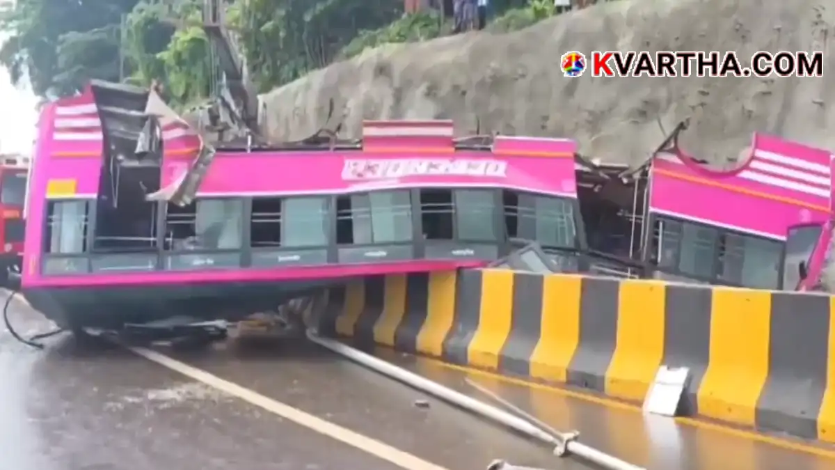 Representational image of Kuttippuram bus accident and motor vehicles department investigation