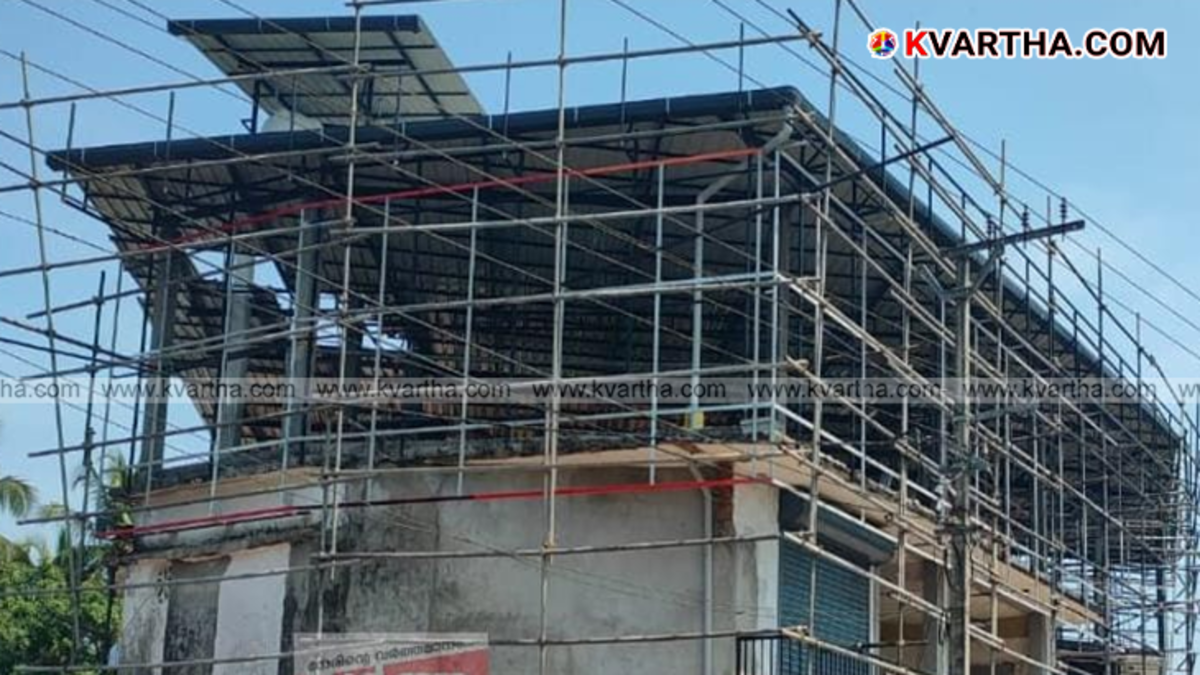Worker death after electrocution in Pazhayangadi construction site.