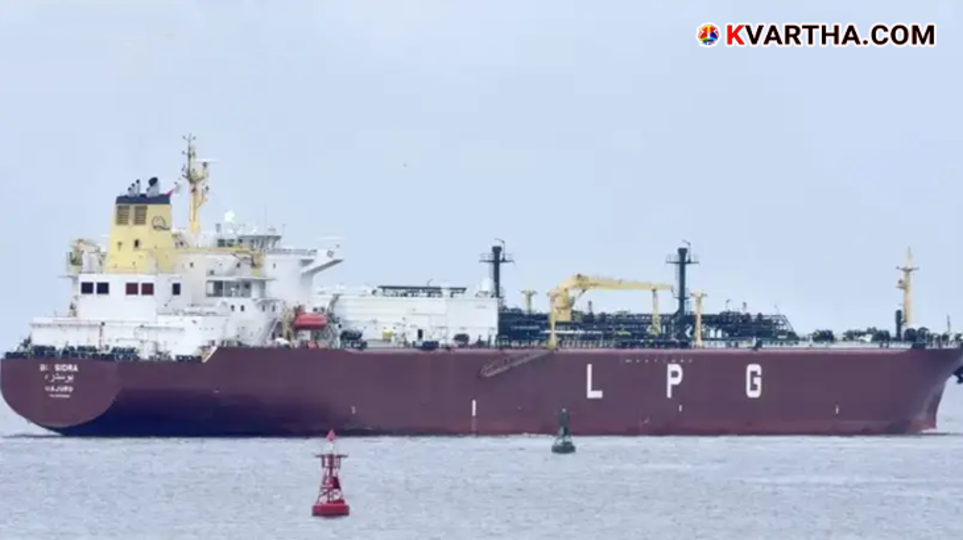 Aerial view of naval ships at the Strait of Hormuz during the 2026 conflict
