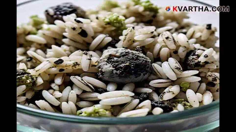 Protest over contaminated food distribution in Kerala