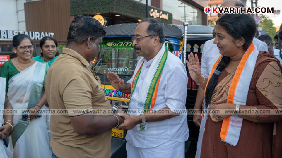 Dr. Mariya Oommen campaigning for UDF candidate Adv. Varghese Mammen in Thiruvalla.