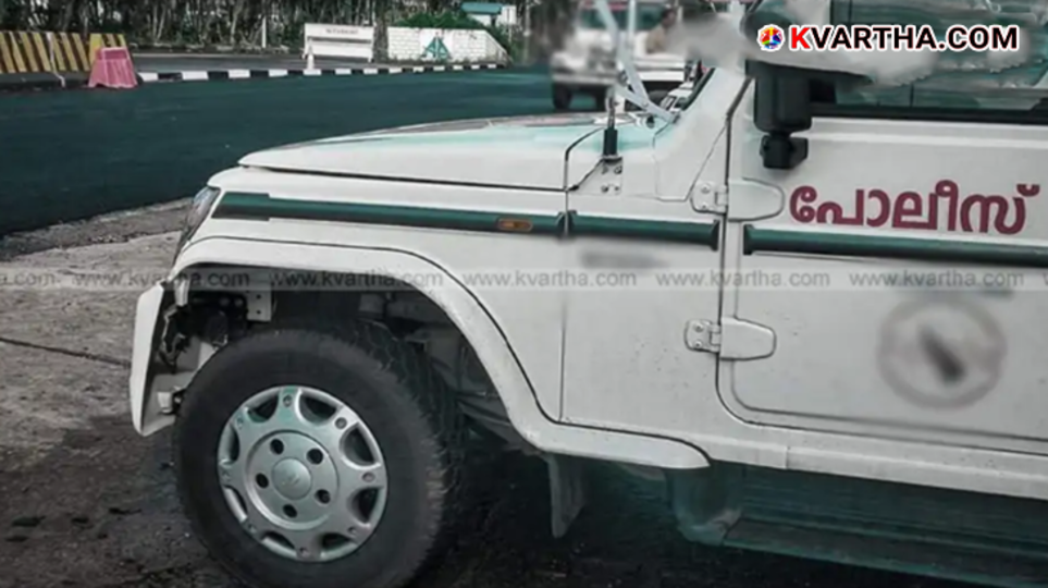 Actor Dileep house in Aluva with police vehicle
