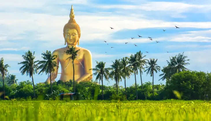 travelers to thailand to pay new tourism tax