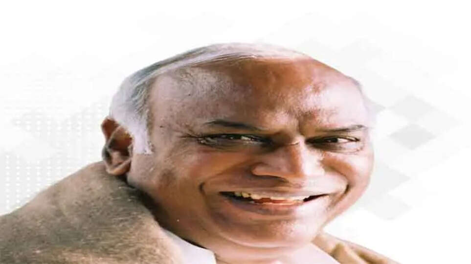 Congress Announces 5 Assurances in Jammu & Kashmir