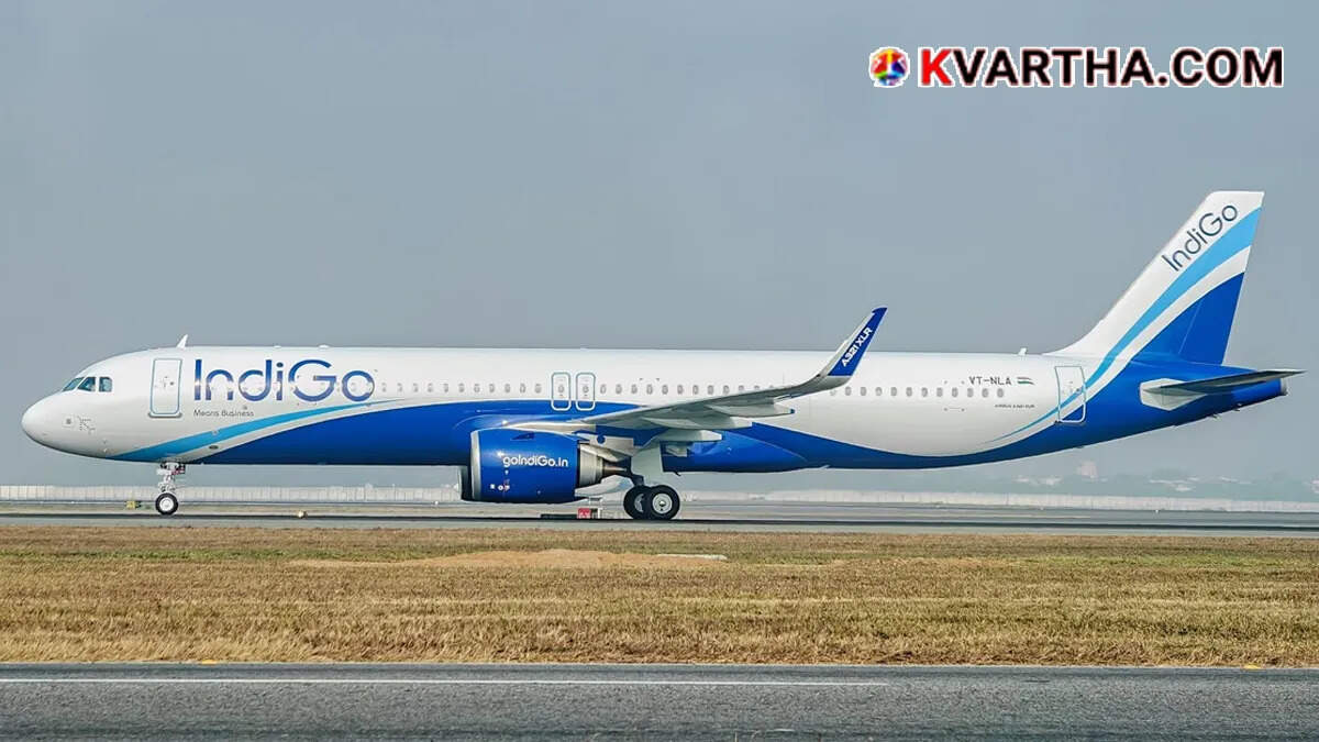  An IndiGo passenger aircraft in the runway