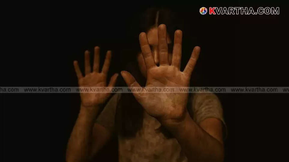 Symbolic image of a wedding gathering.