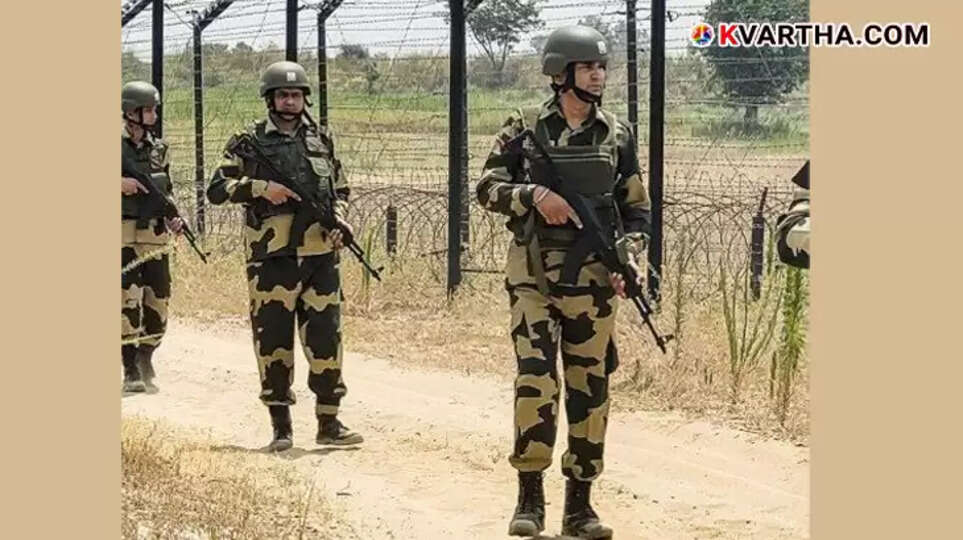  Pakistan Trembles in Fear of Indian Assault; Army Strengthens Defenses