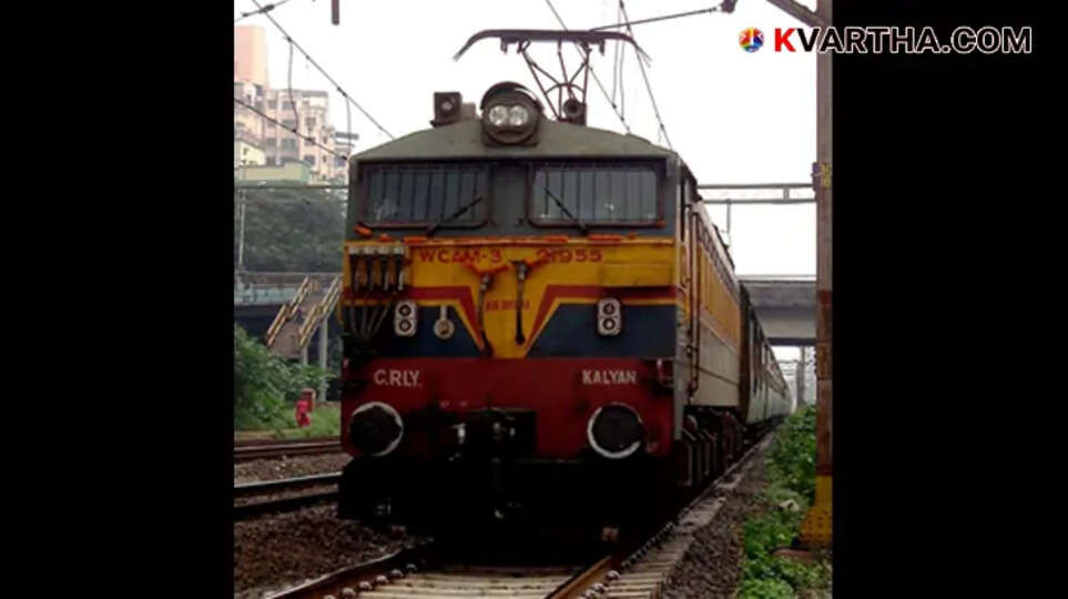 Free Meals Offered for Delayed Trains in India