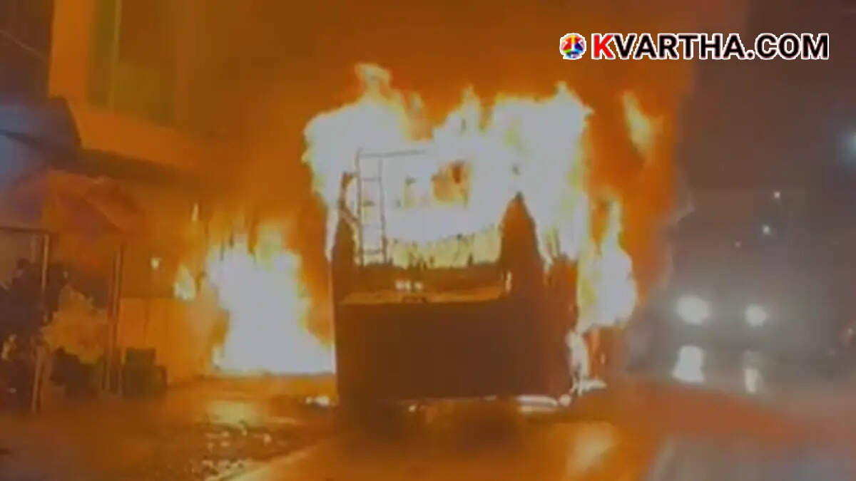 Burnt remains of the tourist bus in Sivapuram