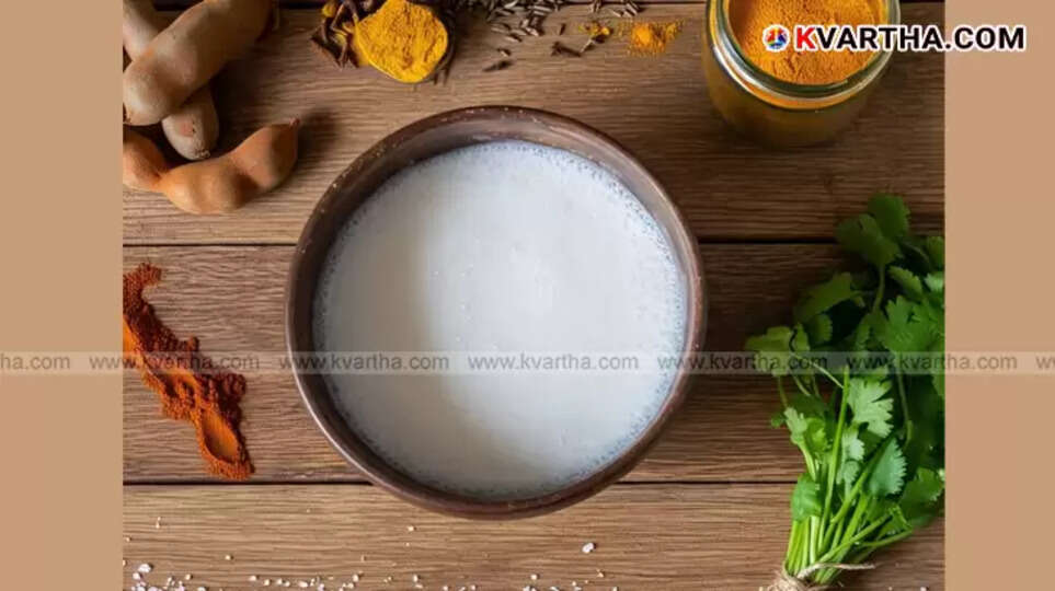 A close-up of a delicious Indian curry, symbolizing the enhanced taste from cooking tips.