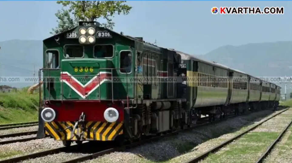 Pakistan Train Hijacking: 450 Passengers Held Hostage