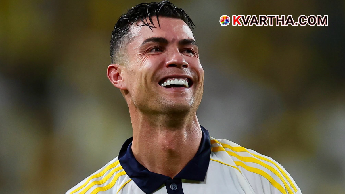  Cristiano Ronaldo playing for Portugal.