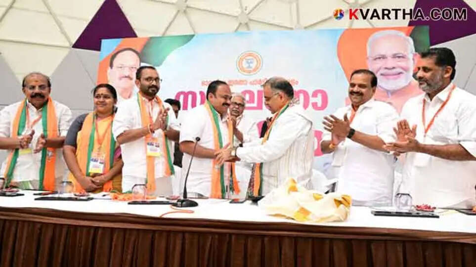 Alappuzha CPM Youth Leader Bipin C. Babu Joins BJP