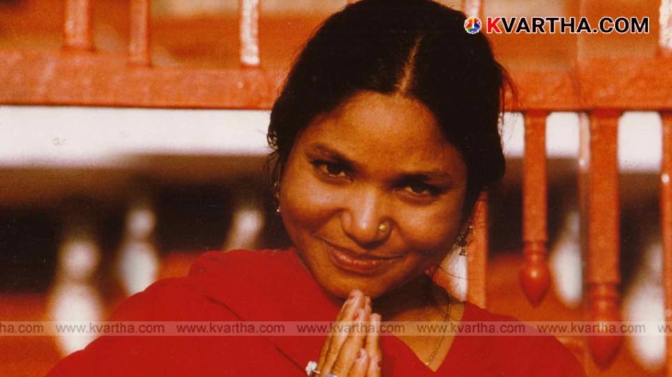 Phoolan Devi portrait