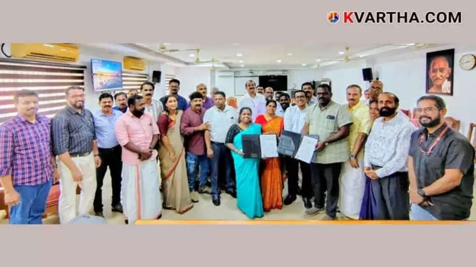 Kannur University and District Panchayat Sign MoU for Study on Climate Change, Coastal Changes, and Microplastic Presence