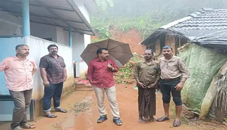 Kerala, tribal, forest, rescue, tahsildar, Kolayad, safety, food, India, humanitarian aid
