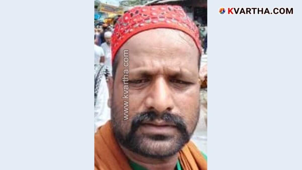  Image of the arrested self-proclaimed godman Dada Peer