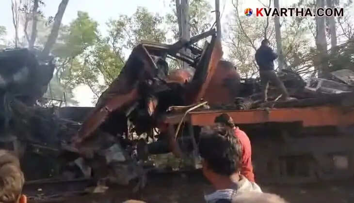 NTPC two goods train collide loco pilots killed four injured in Jharkhand 1 April 2025
