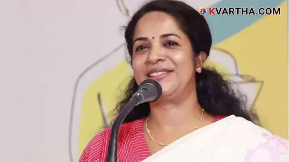  Police Seize Mobile Phone from Congress Leader's House in Cyber Assault Case against CPM Leader K J Shiny