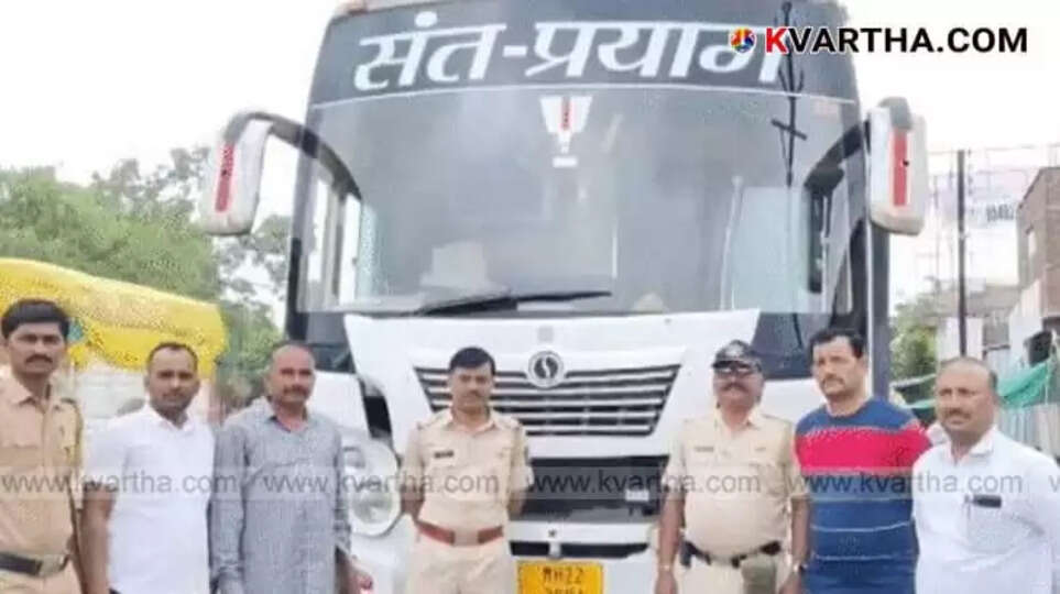 19-Year-Old Woman Allegedly Throws Newborn from Moving Bus After Childbirth