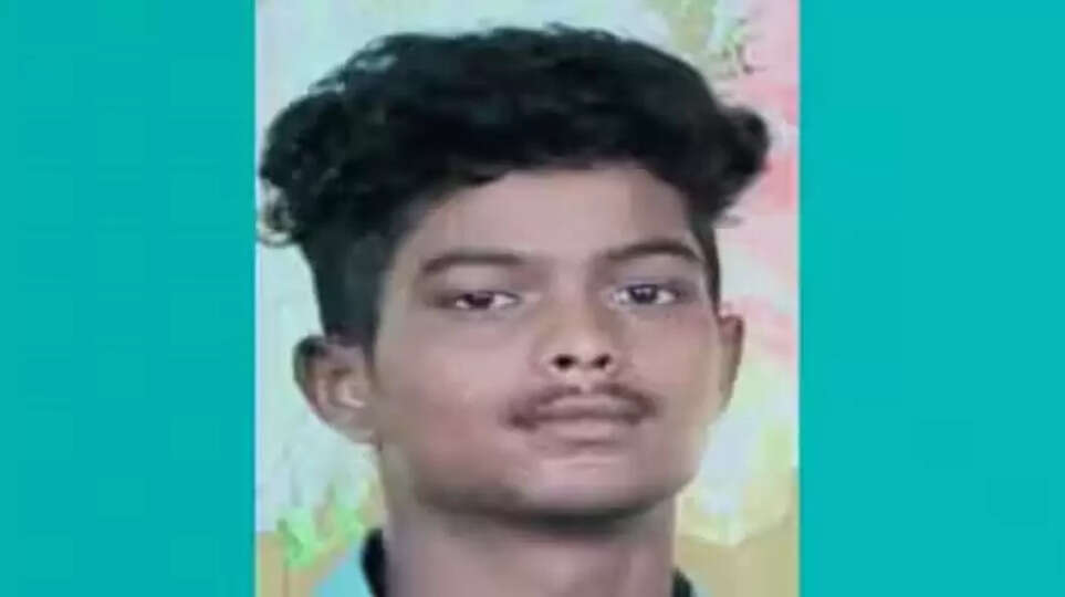 Ambalapuzha: 20 year old drowned while bathing at pond, Youth, Kerala, News, Kerala News