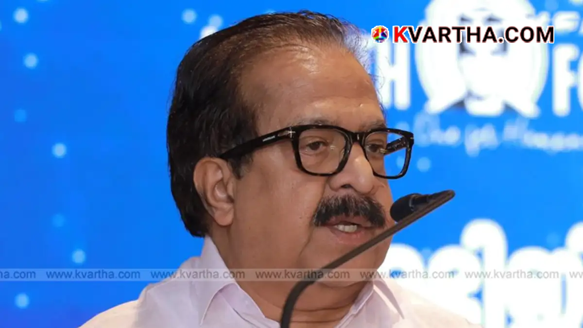 Representational image of Kerala Home Minister Ramesh Chennithala and police force