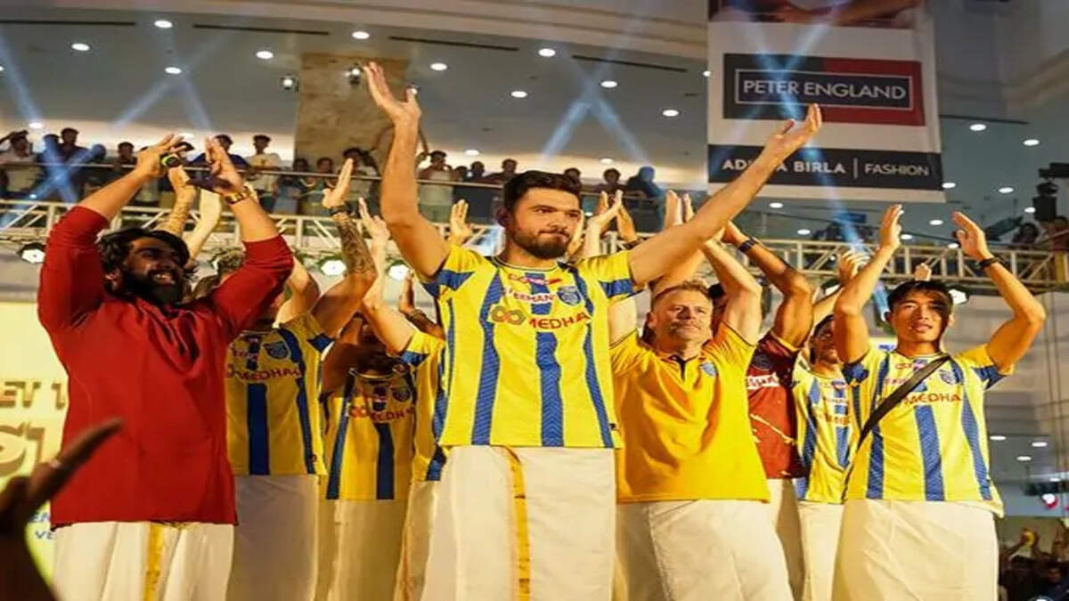 Kerala Blasters Onam Team Presentation