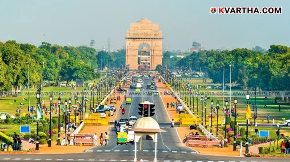Delhi city skyline at sunset