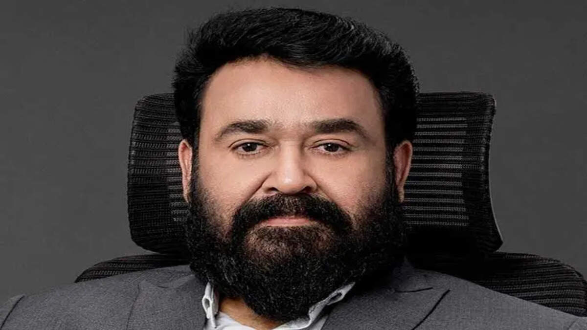Photo Credit: Facebook / Mohanlal