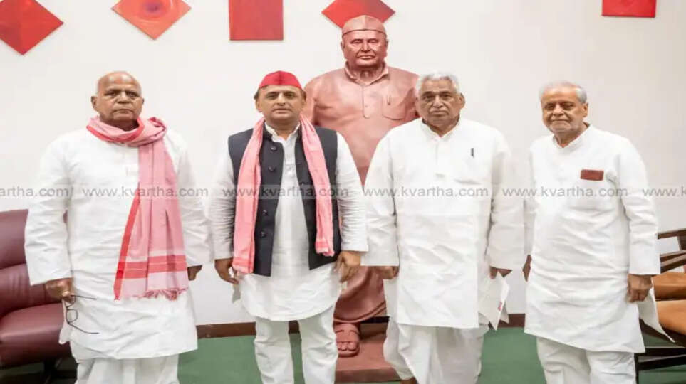 mata prasad pandey appointed as new opposition leader in up