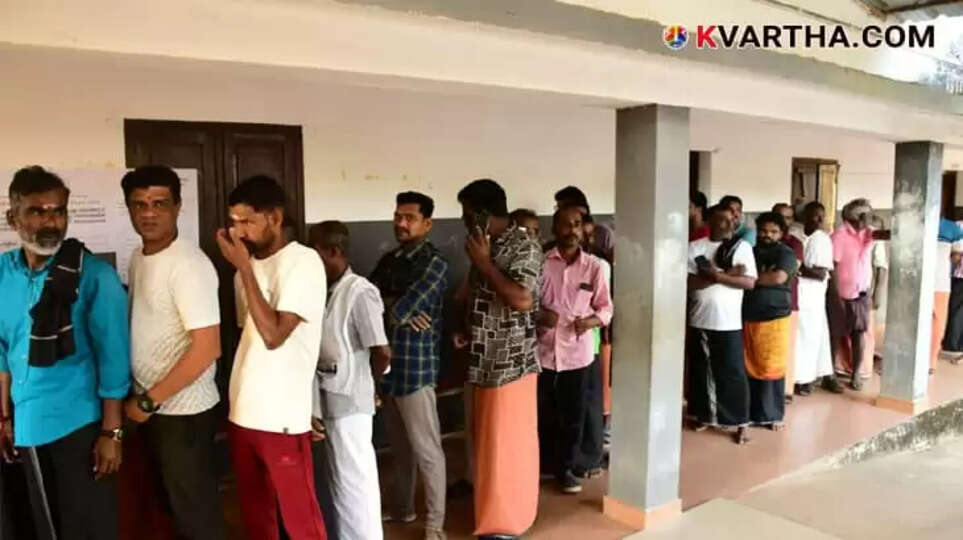 Northern Kerala Local Body Elections Second Phase Voting Continues Polling Rate Reaches 40.09% by 12 15 PM