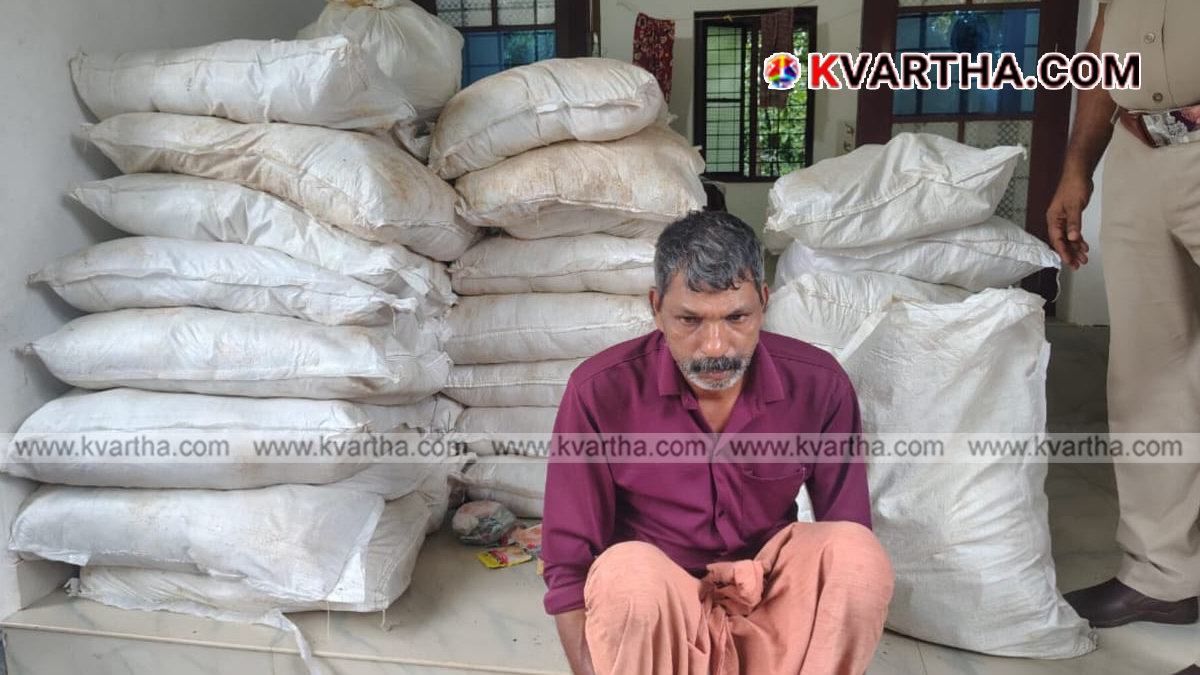 Police officers inspecting the seized sacks of banned tobacco products in Karikkottakary.