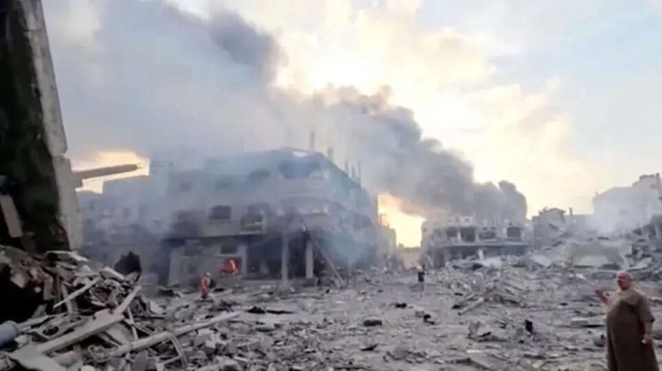 Israel Airstrikes in Gaza Kill 21 Palestinians