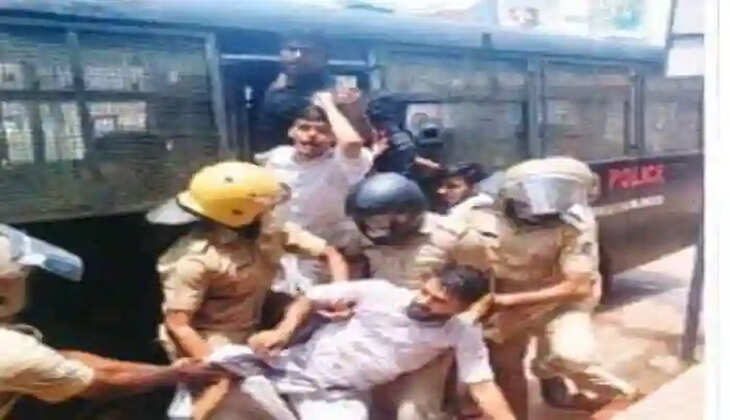 Clash at KSU Collectorate March in Kannur, Kannur, News, Clash, KSU, Collectorate March, Police, Arrest, Kerala