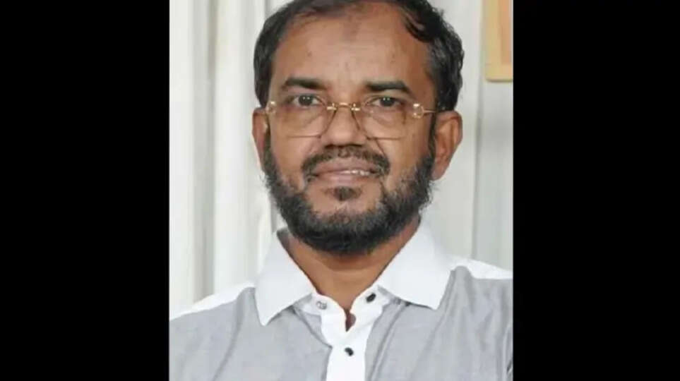 Crime Branch officials investigating Mami disappearance case.