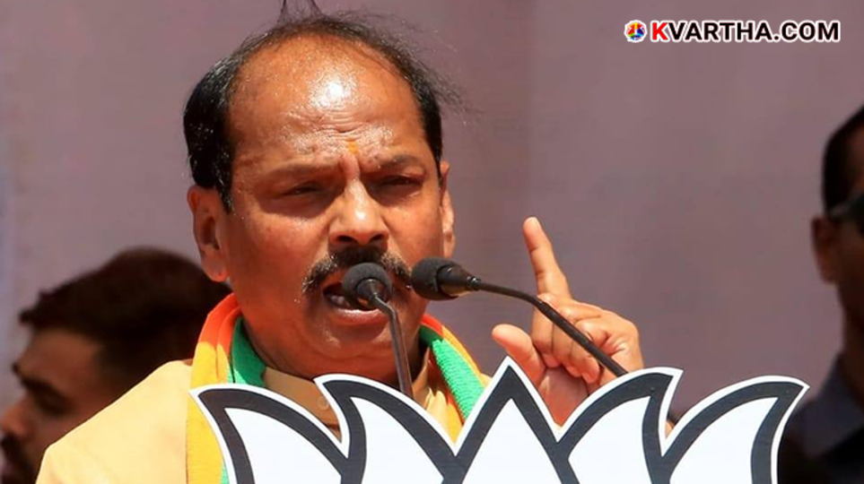 BJP leader Raghubar Das speaking at a political event.