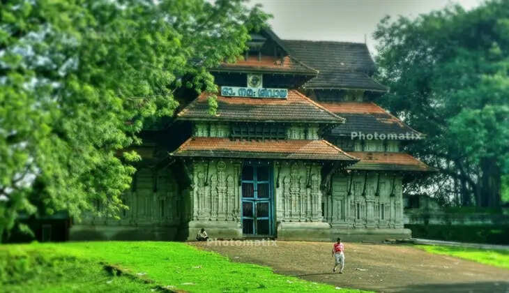 Vadakkumnathan Temple