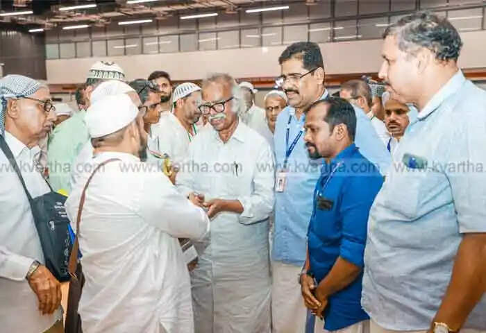 kannur mv govindan visited hajj camp