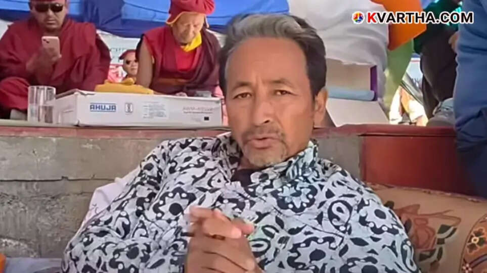 Climate activist Sonam Wangchuk being arrested.