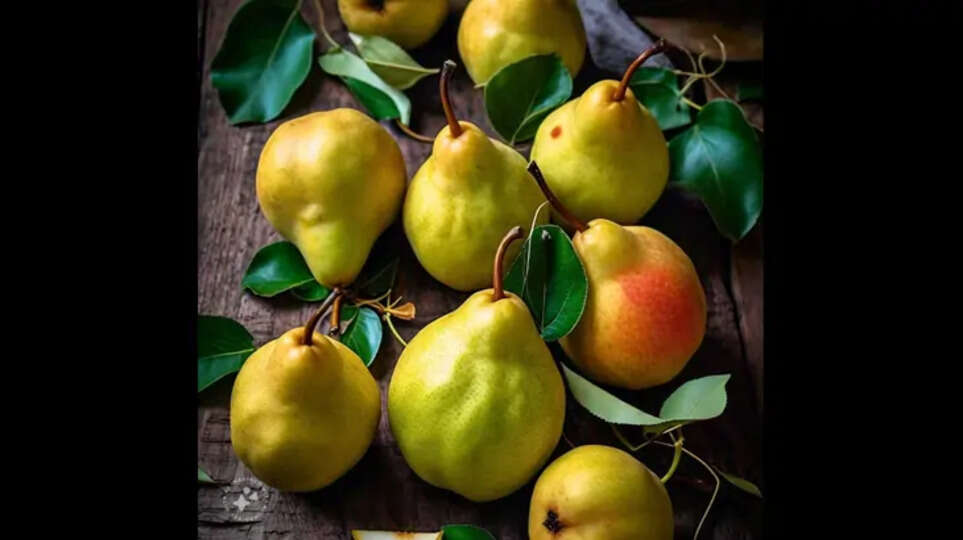Pearls of Health: The Benefits of Eating Pears
