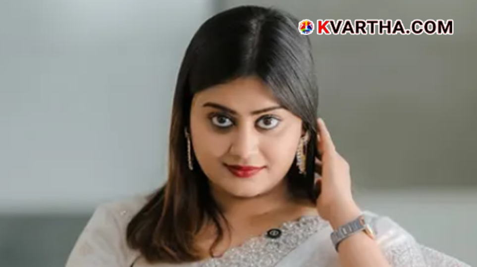 Actress Ansiba Hassan.