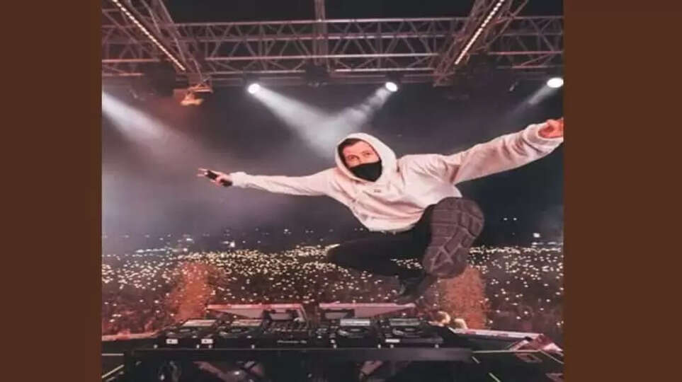 Mobile Phones Stolen at Alan Walker Concert in Kochi, Most Recovered