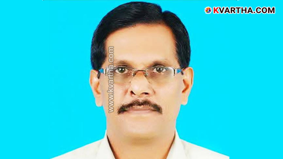 Retired SI Ramachandra Warrier photo