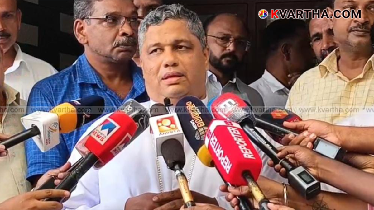 Thalassery Archbishop Mar Joseph Pamplany speaking to media.