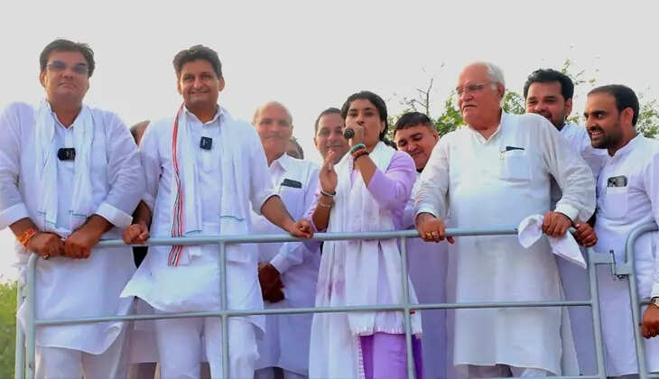 (Vinesh Phogat campaigning in Haryana)