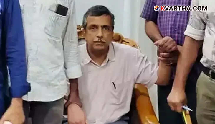 Alex Alex Mathew, Indian Oil Corporation Deputy General Manager, arrested in Thiruvananthapuram for bribery.