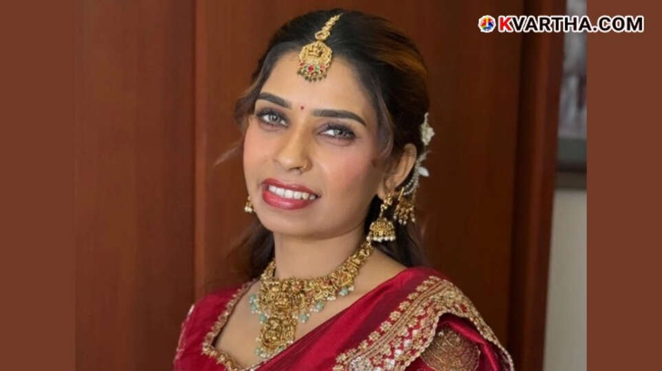 Renu Sudhi and Lakshmi Nakshathra sharing a friendly moment.